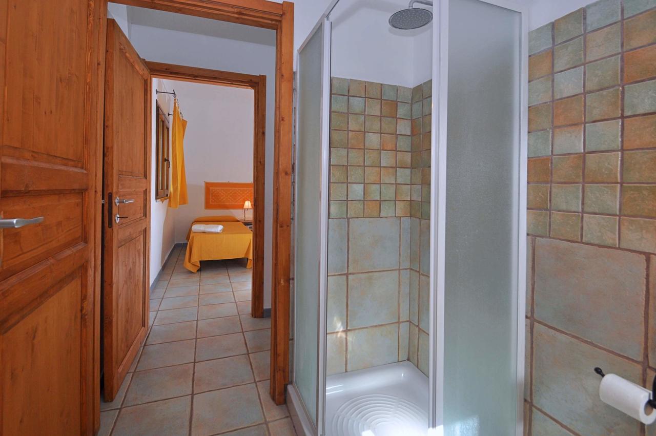 באדזי B&B Mare Della Gallura מראה חיצוני תמונה